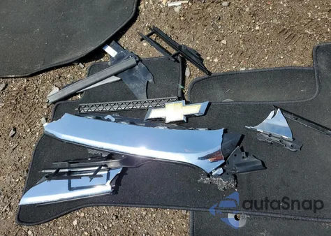 2021 Chevrolet Trailblazer Ls z USA, uszkodzony, nr VIN KL79MMS2XMB019177